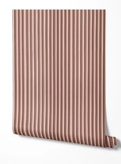 Grooved effect wallpaper strip