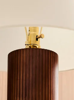 Grooved walnut table lamp