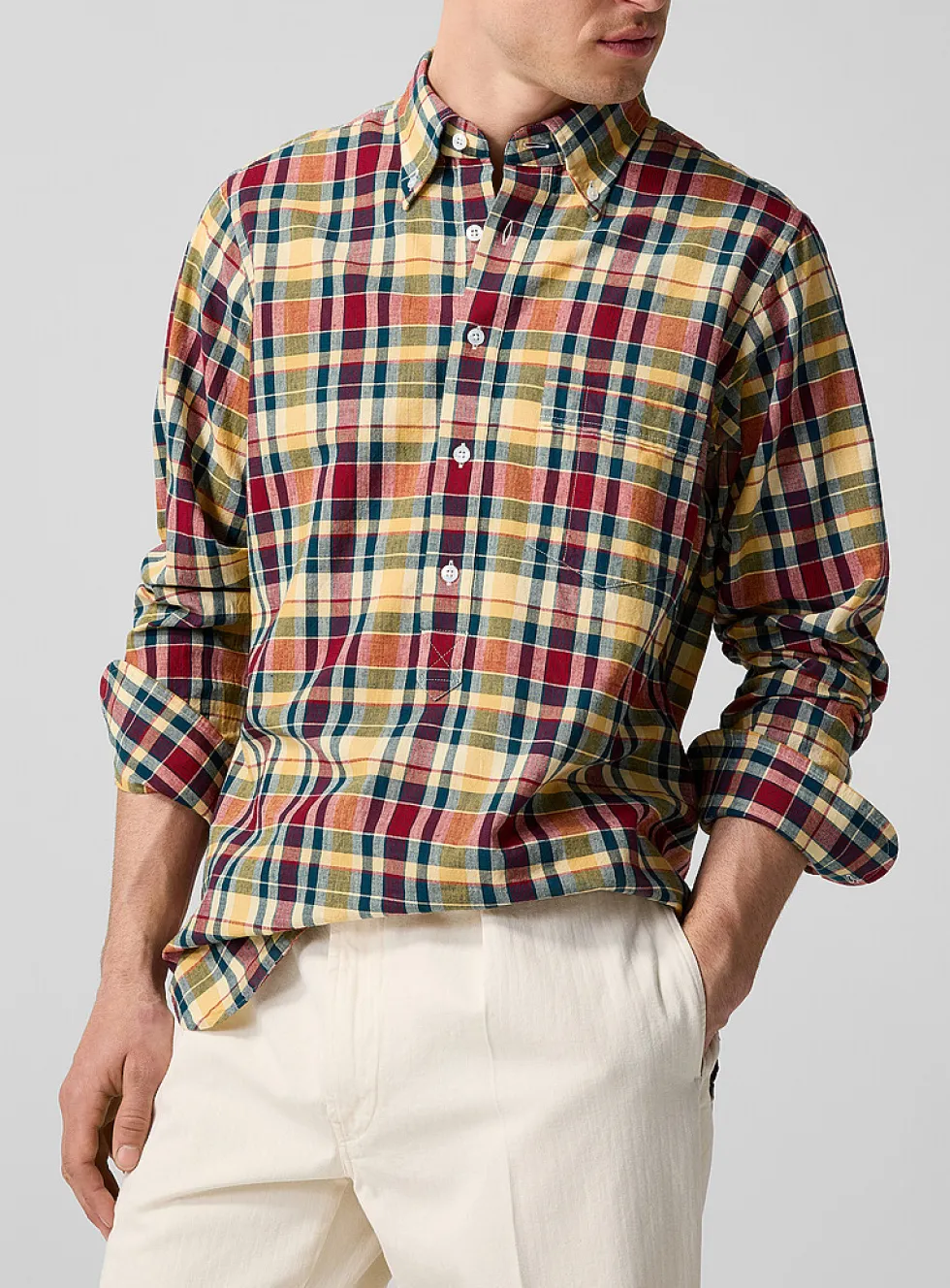 Half-length buttoning checkered madras shirt
