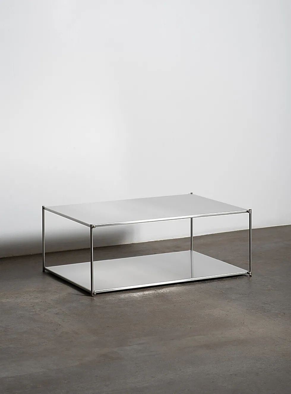 Halte coffee table