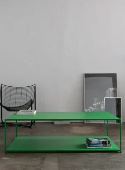Halte pigmented green coffee table