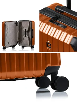 Hardside luggage set