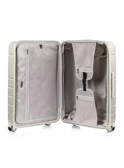 Hardside luggage set