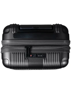 Hardside luggage set