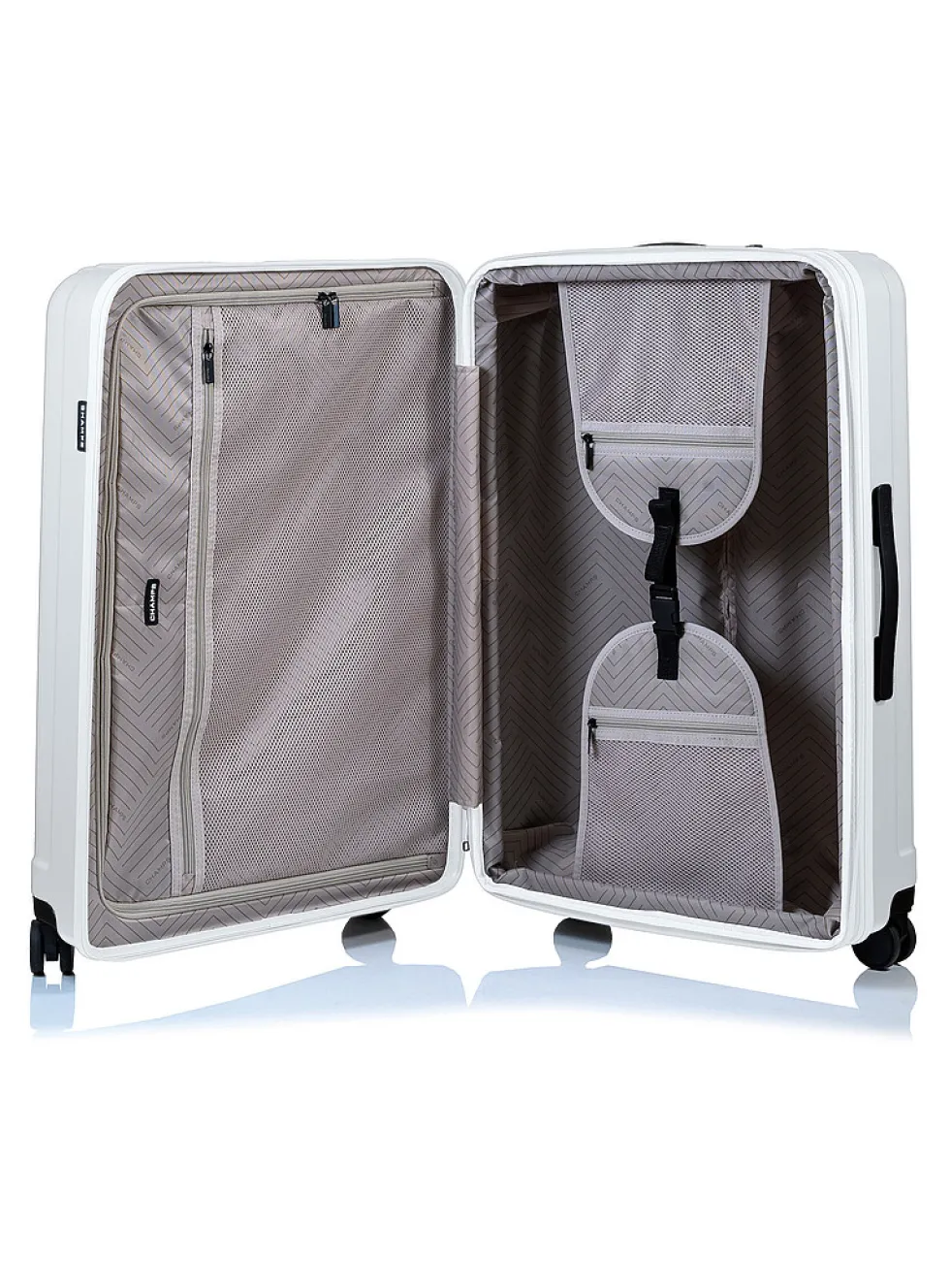 Hardside luggage set