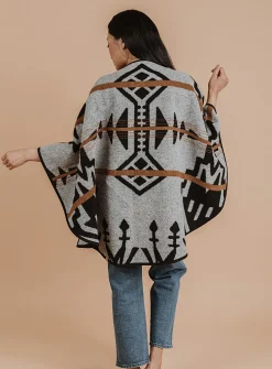 Harvesters reversible shawl