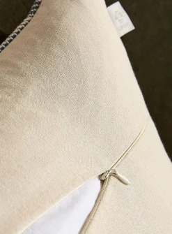 Hatched checks cushion cover