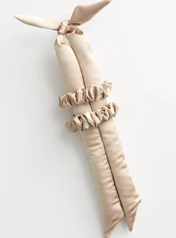 Heat-free hair curling accessory