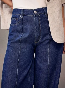 Hepburn embossed seam jean