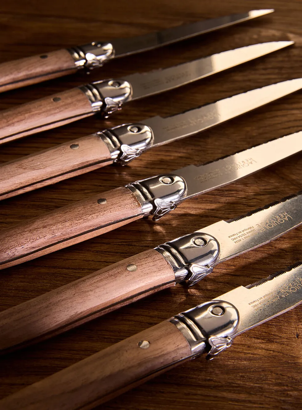 Heritage natural wood steak knife set