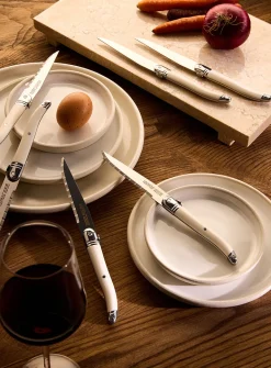 Heritage steak knife set