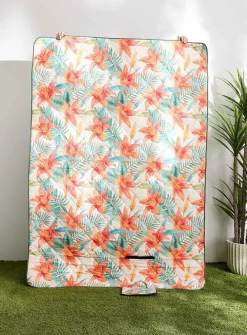 Hibiscus flowers picnic blanket