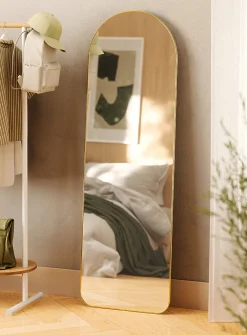 Hubba arch mirror