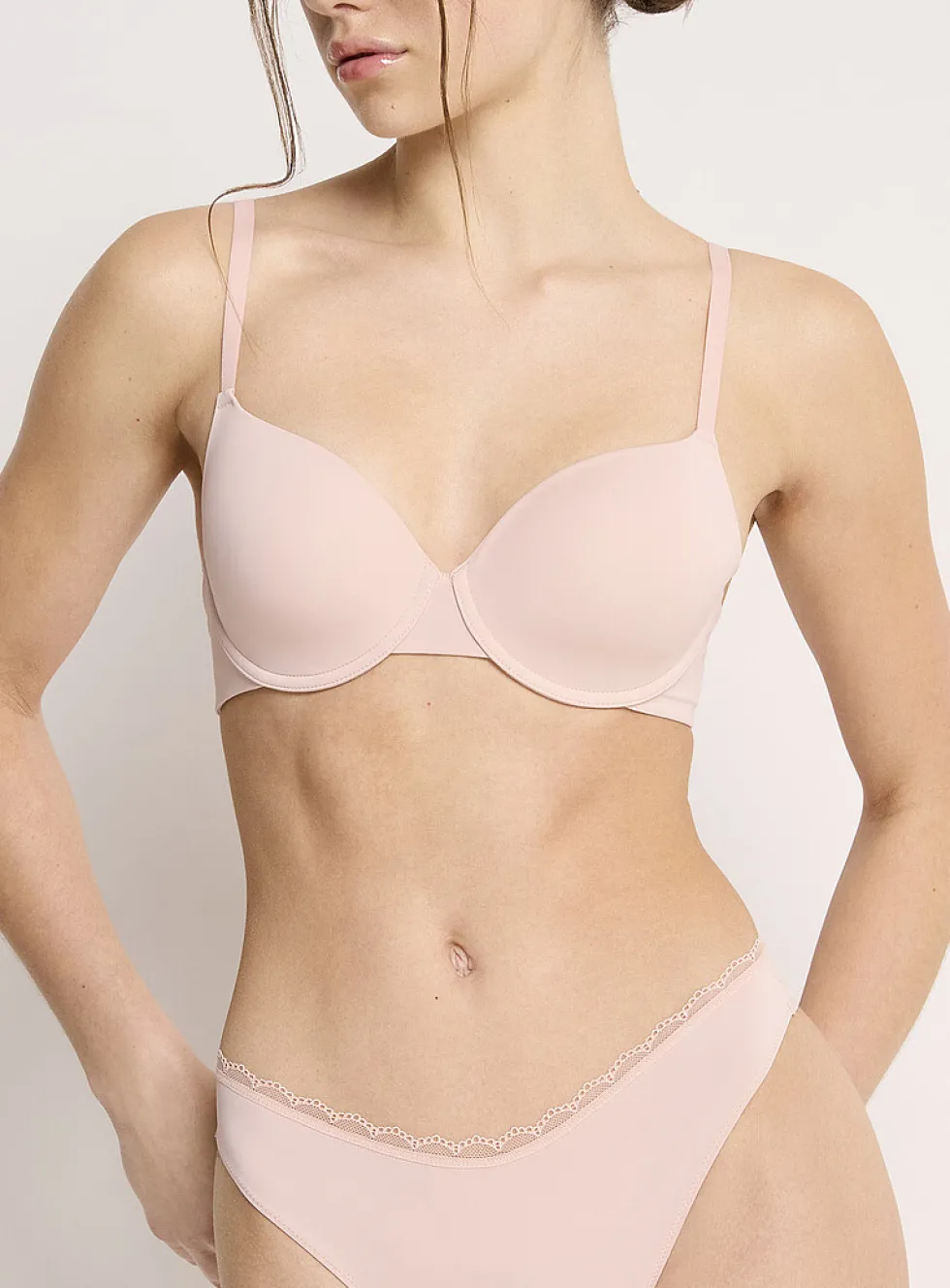 Hydra plunge bra