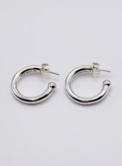 Insolent hoops