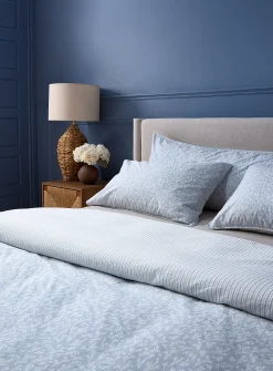 Inviting foliage duvet cover set