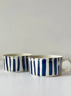 Irregular lines mugs