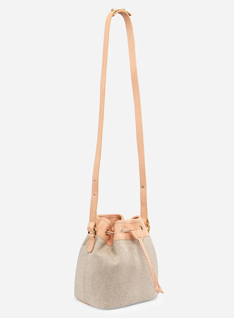 Italian wool bucket bag