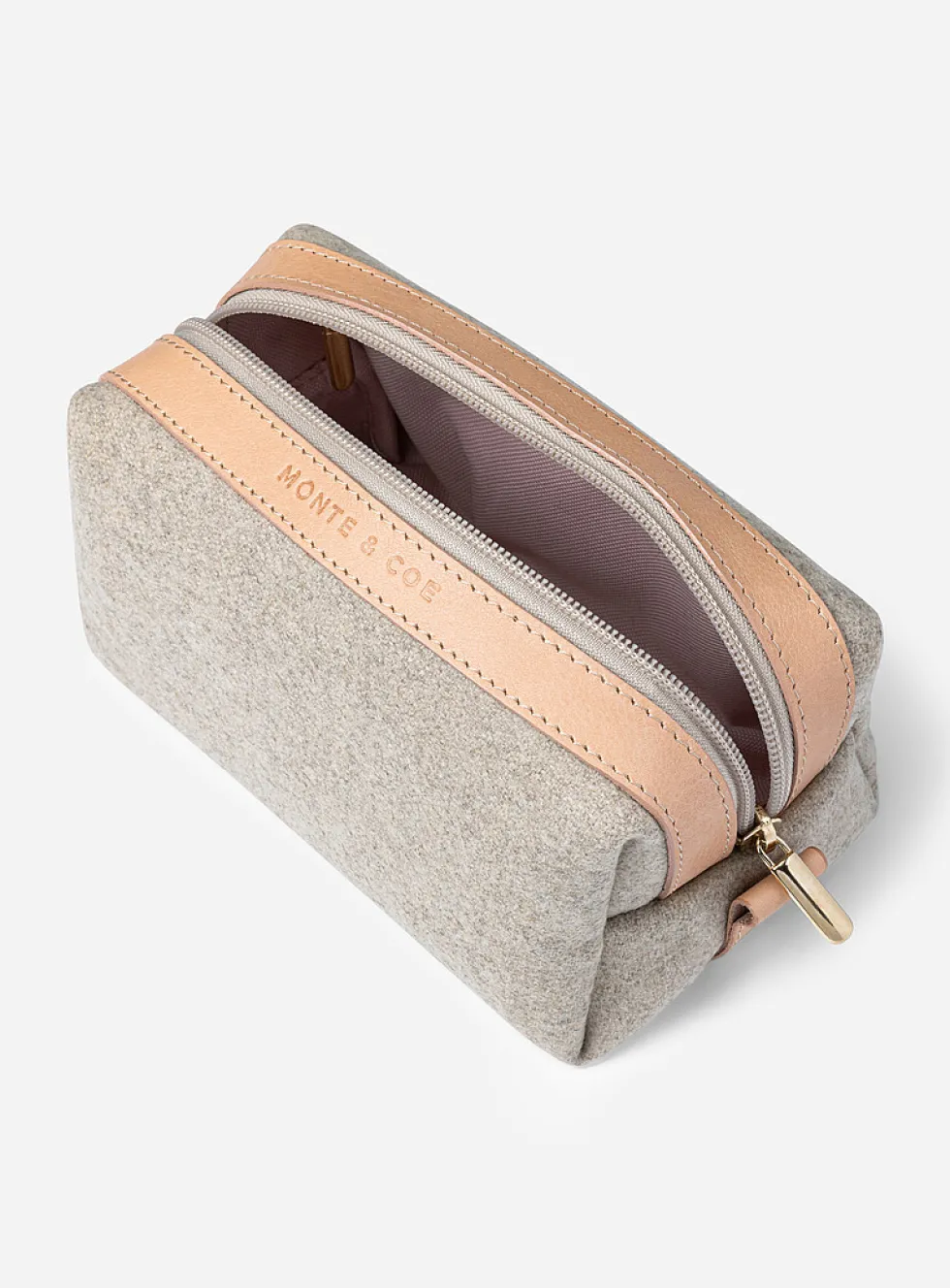 Italian wool travel kit