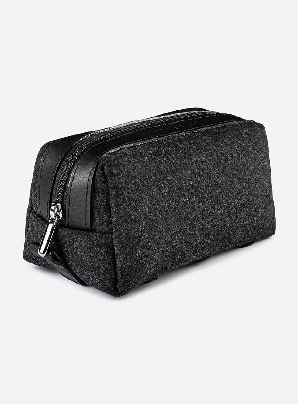 Italian wool travel kit