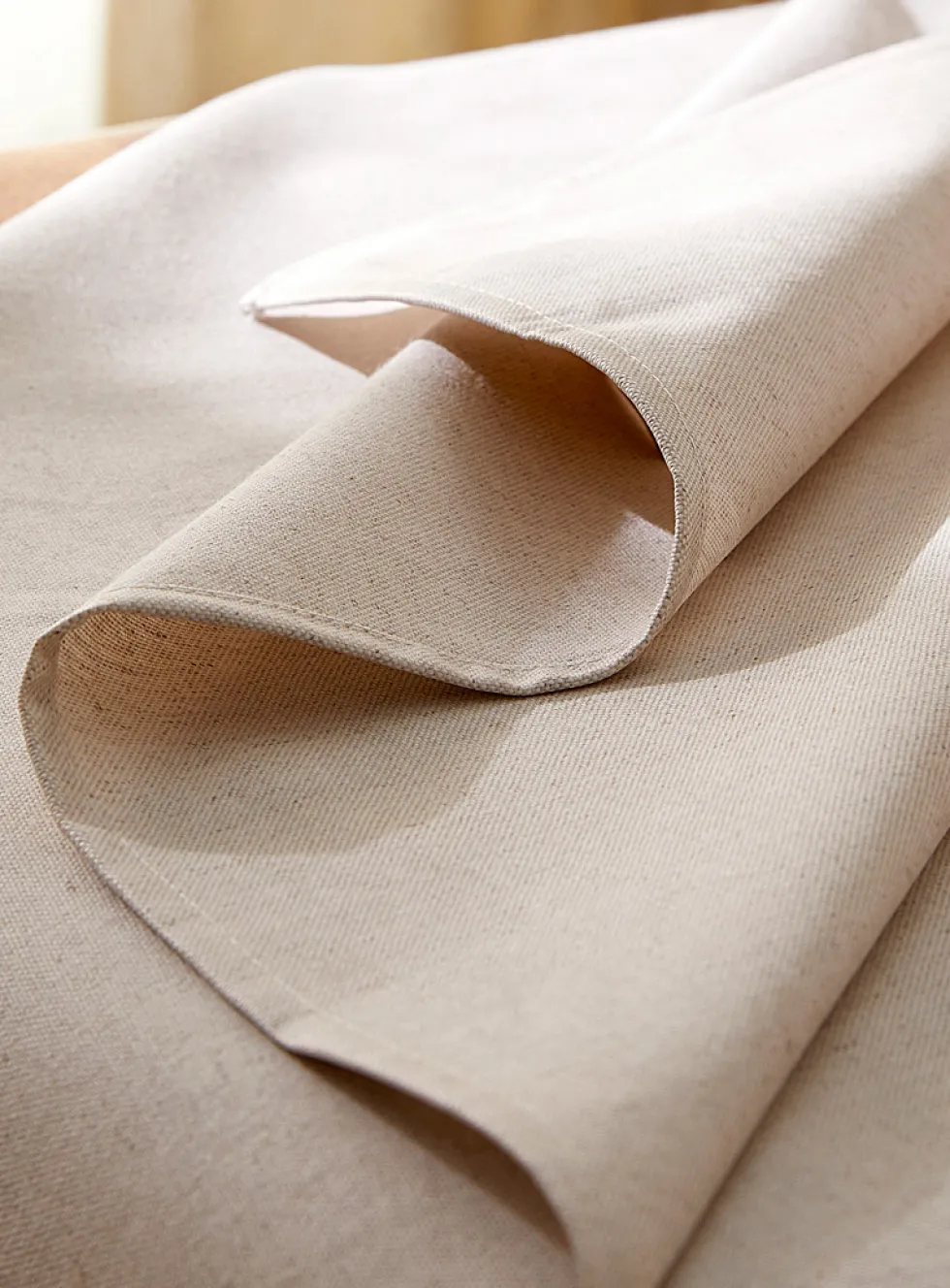 Ivory coated touch of linen tablecloth