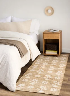 Ivory flowers wool and jute hallway rug