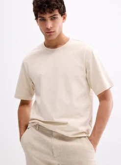 Jett back-drawing T-shirt
