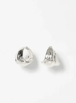Johnnie large hoops