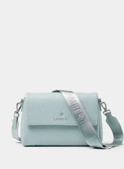 Judy flap bag