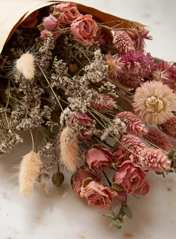 Juliette dried plants bouquet
