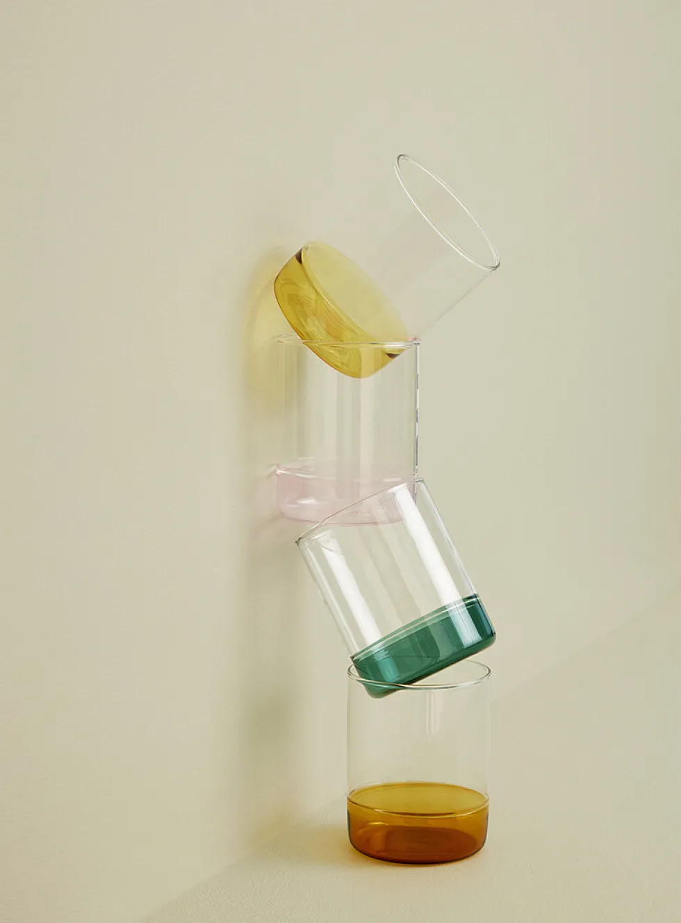 Kiosk coloured base glasses