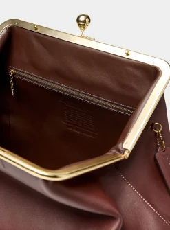 Kisslock XL ebony leather minaudière