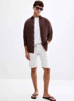 Knit-like underside white denim Bermudas