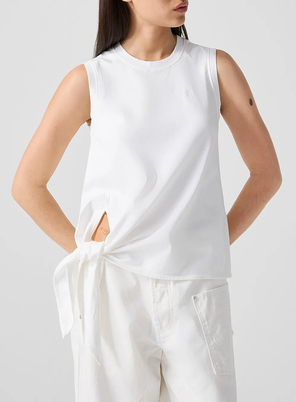 Knotted hem cami