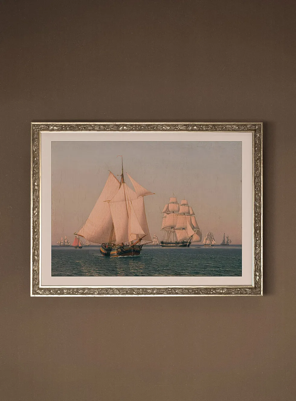 La promesse des flots silver frame rigid art print