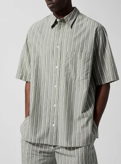 Labilio vertical stripes short-sleeve shirt