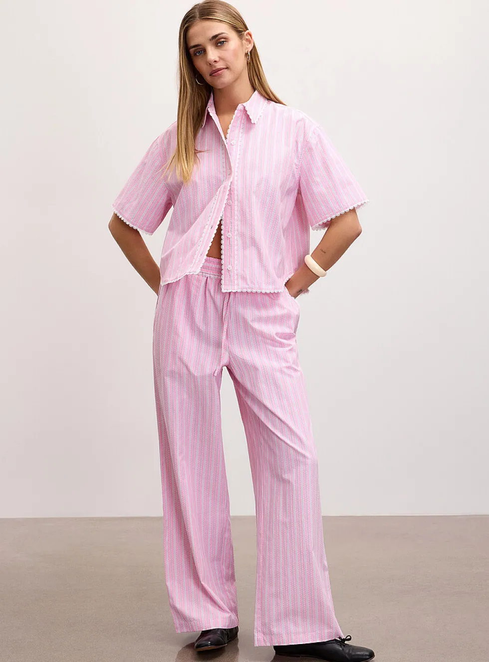 Lace trim striped wide-leg pant