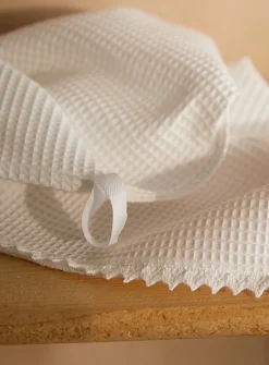 Lace waffled bath towel