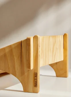 Laptop stand