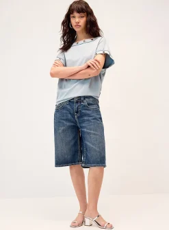 Large eyelets off-the-shoulder T-shirt