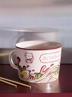 Large light pink ramen noodle bowl