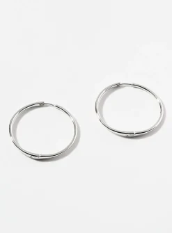 Large minimalist hoops