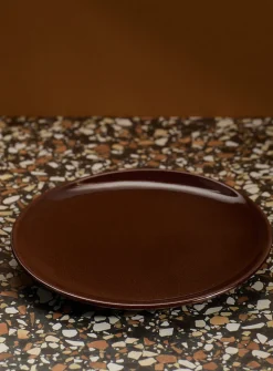 Large minimalist plate