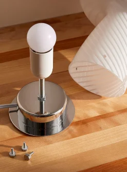 Large mushroom table lamp