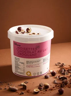 Large-size chocolate and hazelnut spread