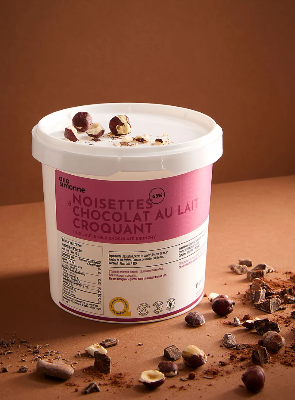 Large-size chocolate and hazelnut spread