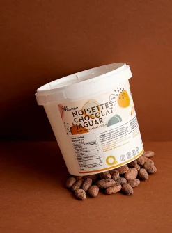 Large-size Jaguar chocolate and hazelnut spread