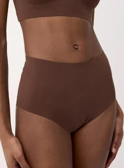 Laser-cut stretch high-waist classic hipster