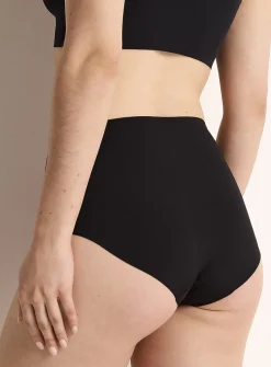 Laser-cut stretch high-waist classic hipster