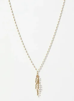 Leaf necklace